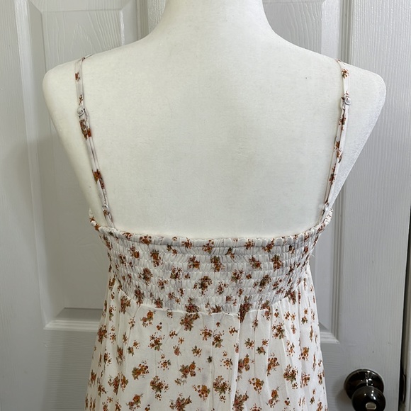 American Eagle V-Neck Midi Dress - Picture 7 of 10